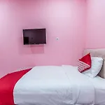 Kaya House A Co-Living @pluit