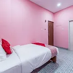 Kaya House A Co-Living @pluit