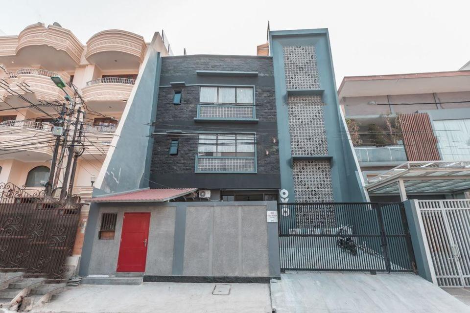 Wisma tamu Kaya House A Co-living @pluit
