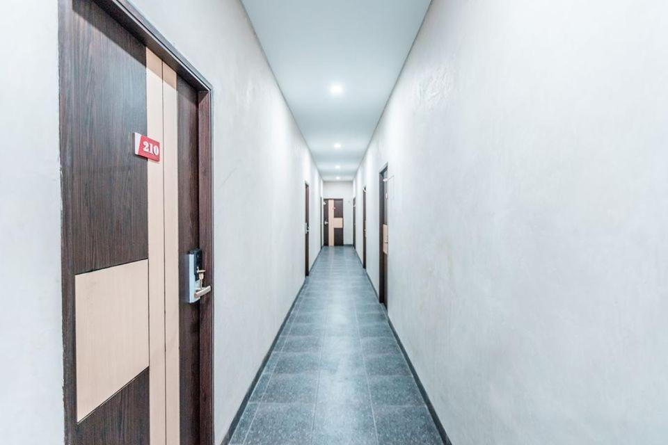 Kaya House A Co-living @pluit 2* Jakarta